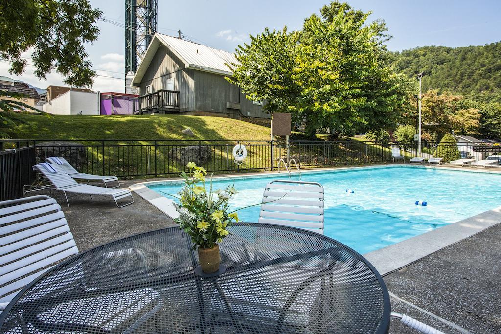 Four Seasons Motor Lodge Gatlinburg Exterior foto